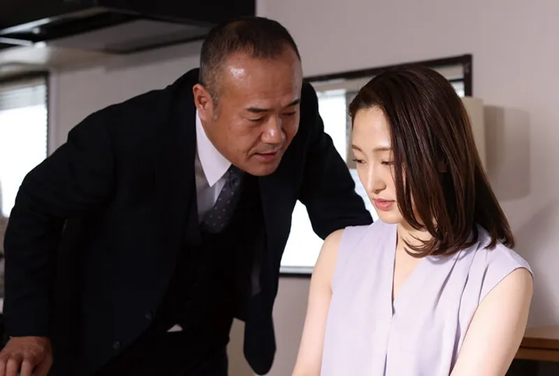 Người chồng dính bẫy của tiền bối mất cô vợ lúc nào không hề hay biết